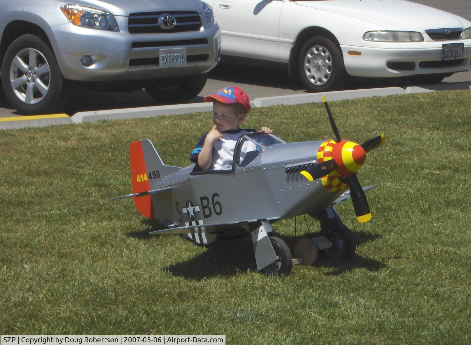 Santa Paula Airport (SZP) - P-51 MUSTANG Pedal Plane-3-4 year old power, tough taxi on deep grass runway, plans-built by Dad