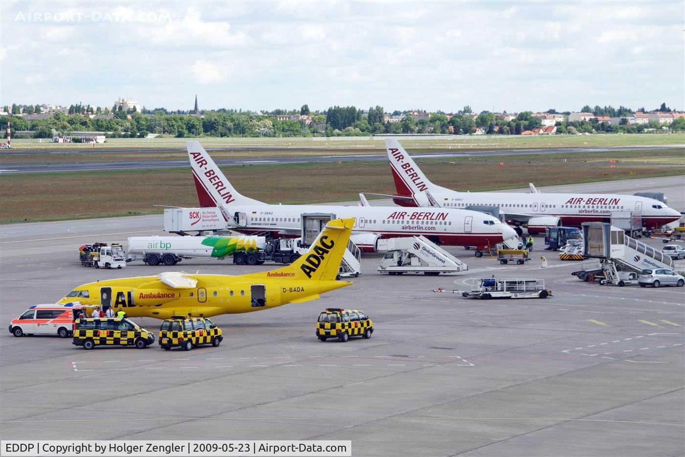 Leipzig/Halle Airport, Leipzig/Halle Germany (EDDP) - Special task on apron today....