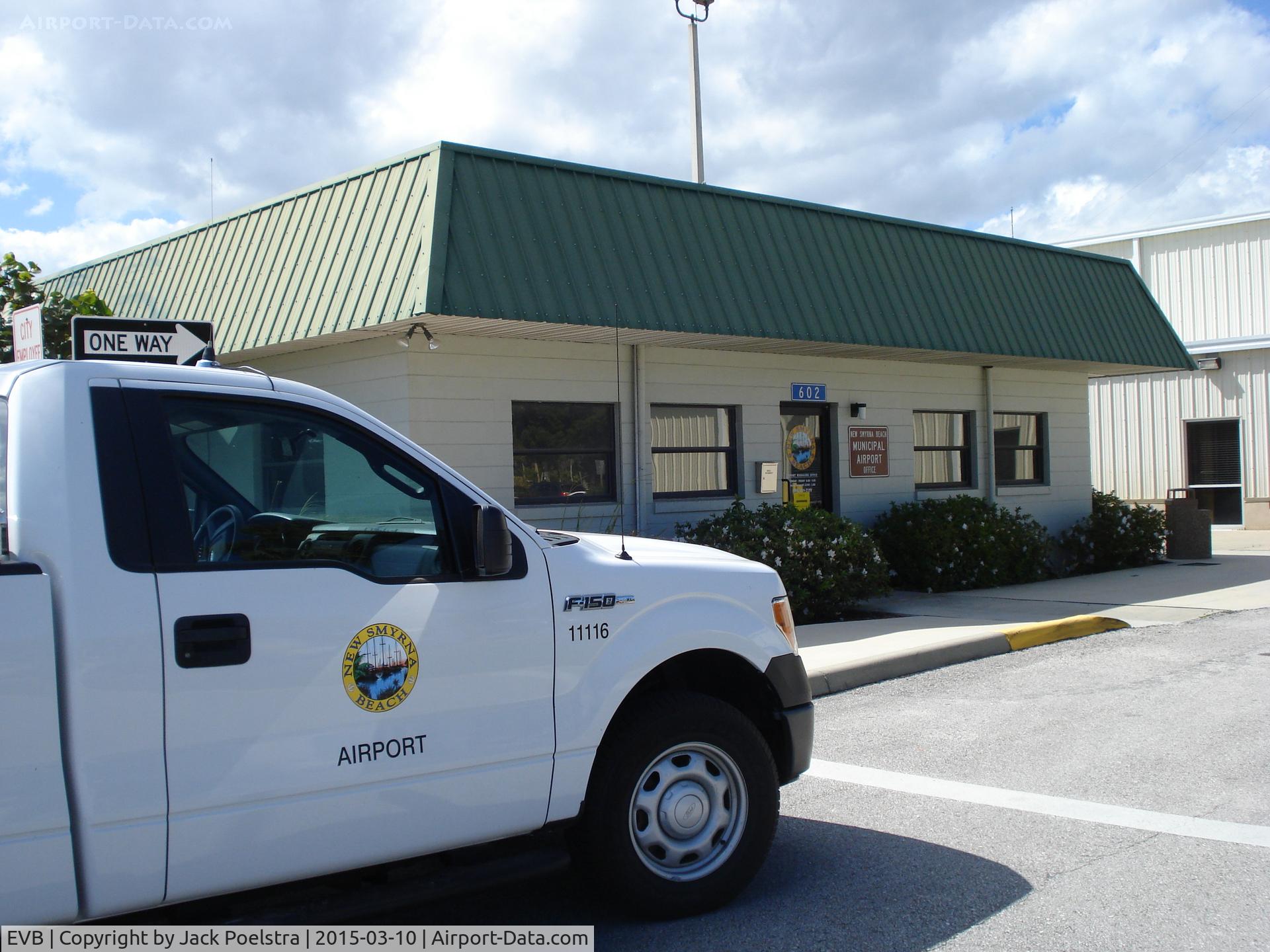 New Smyrna Beach Municipal Airport (EVB) - Airport office of New Smyrna Beach Muni airport