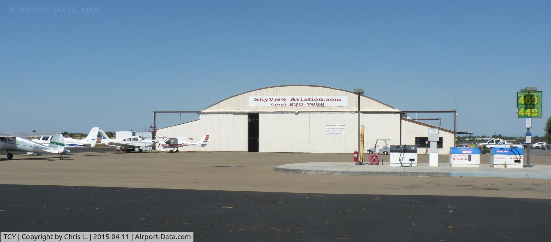 Tracy Municipal Airport (TCY) - One of the oldest and largest hangars at Tracy Municipal Airport, Skyview Aviation's hangar is the main FBO at Tracy.