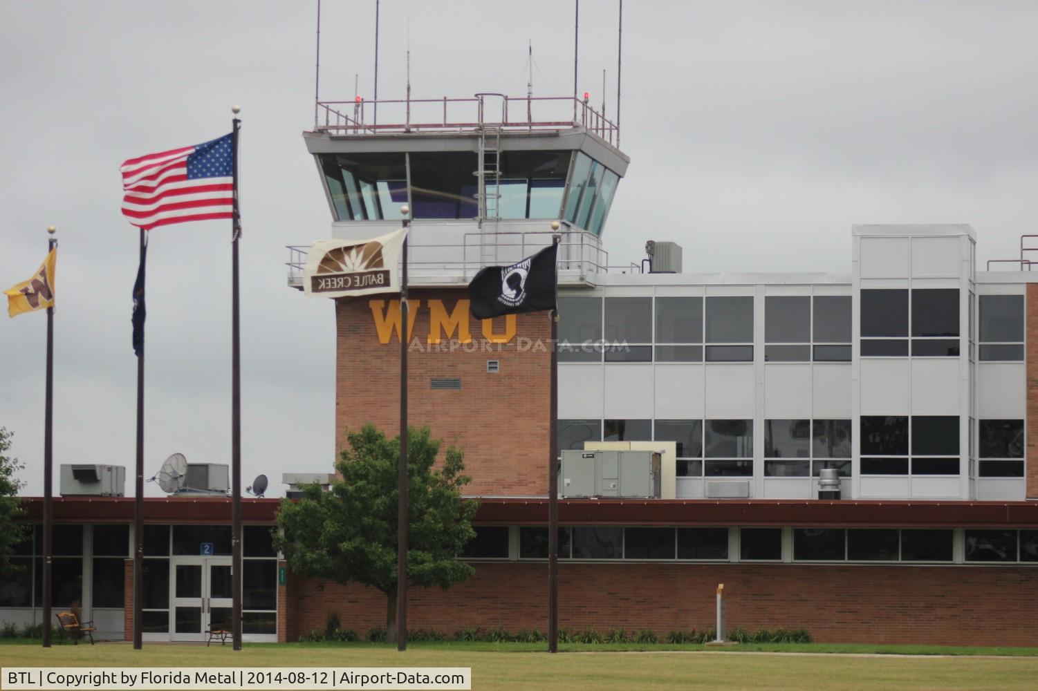 W K Kellogg Airport (BTL) - Battle Creek