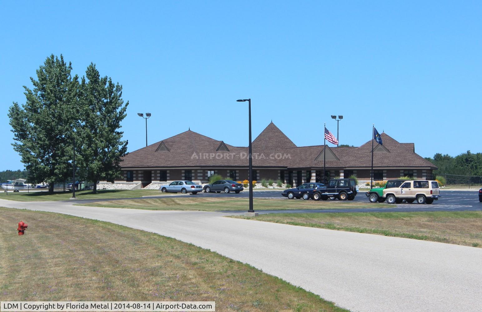 Mason County Airport (LDM) - Mason County Airport