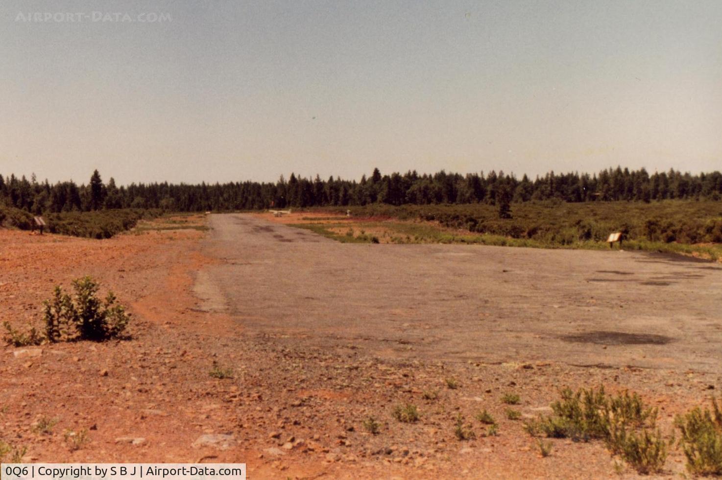 0Q6 Airport - Shingletown airport (closed 2002) in NE Calif. had an unusual slope to one end of the runway.It was flat then a sharp drop and then a slight decent. When landing you sometimes wondered where the ground was.To bad it was closed .View is South. 
