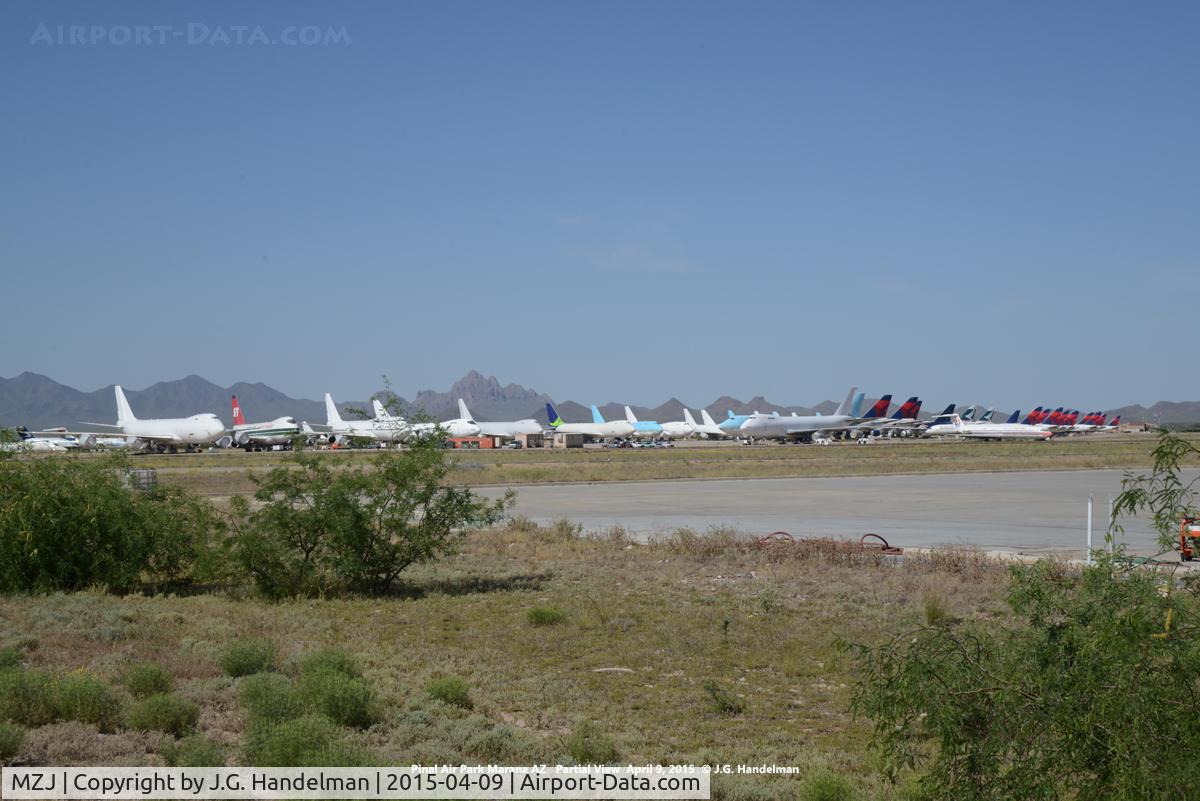 Pinal Airpark Airport (MZJ) - view of 747s