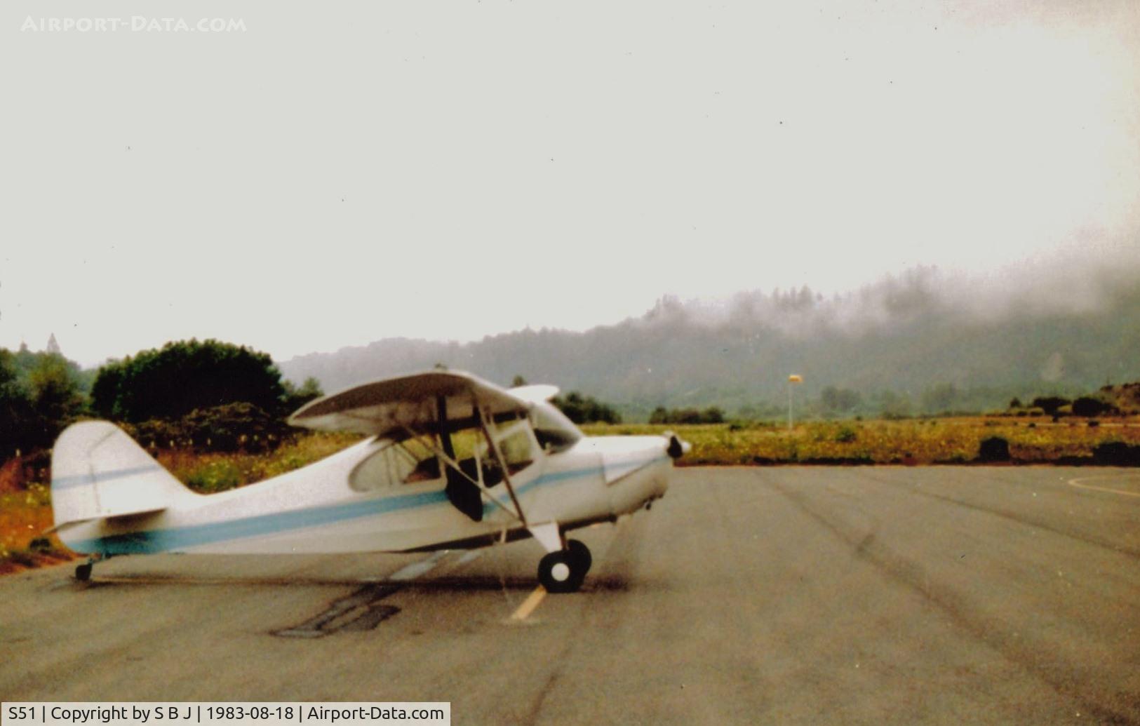 Andy Mc Beth Airport (S51) - 93E at McBeth.Was caught in the summer time fog and had to wait almost two days for it to clear.Not a bad place to wait. 