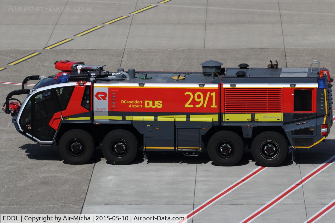 Düsseldorf International Airport, Düsseldorf Germany (EDDL) - Flughafen Feuerwehr