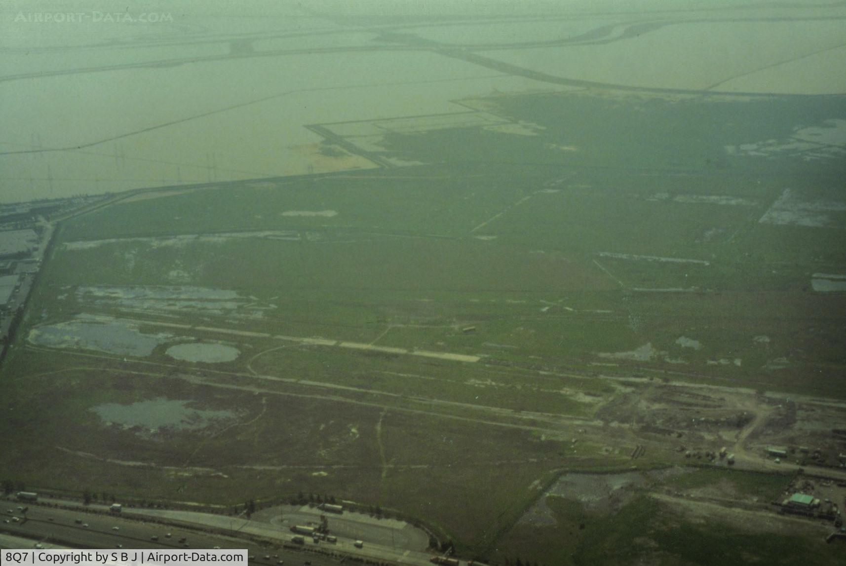 8Q7 Airport - Sky Sailing gliderport and the WWII Heath Field which was used as Baylands Raceway,being relegated only to memory. Still remember the swish sound of the gliders and roar of the dragsters being made at the same time.West view in 1995. 