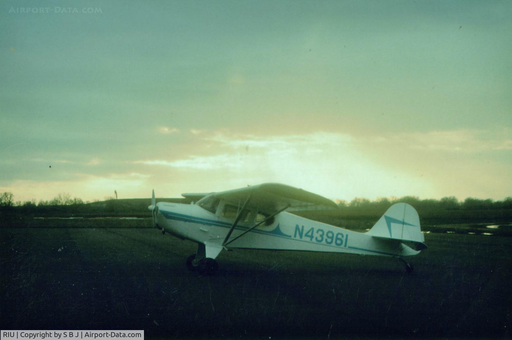 Rancho Murieta Airport (RIU) - N43961 at Rancho Murieta airport in the mid 70s. Back then the only thing there was a beautiful runway and parking for 10 planes.Best thing was a short walk to the Cosumnes river (fantastic in summer) and an old fig tree that produced awesome figs.