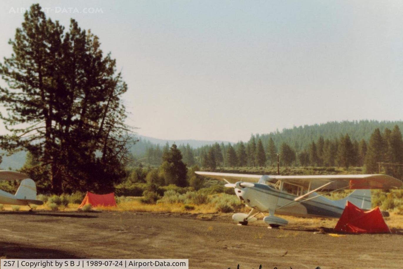Chiloquin State Airport (2S7) - 68E at Chiloquin airport in Oregon on the second day of a flight to the east coast in 1989.