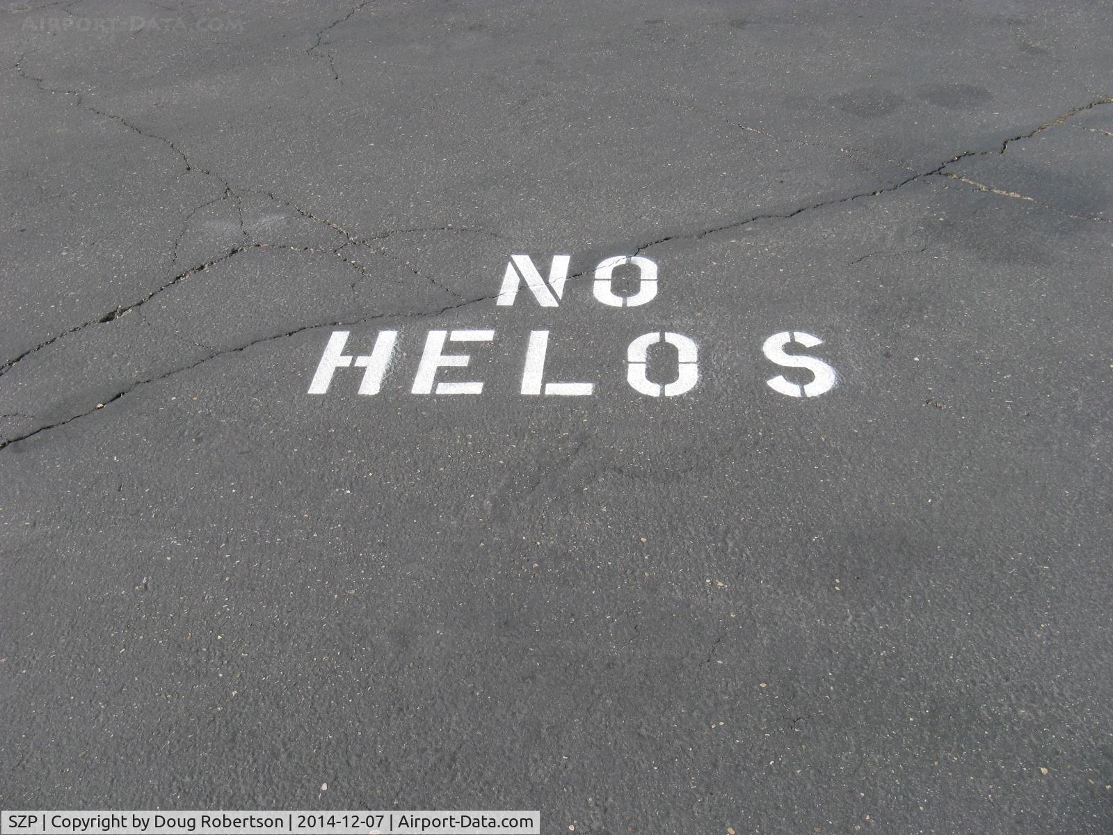 Santa Paula Airport (SZP) - Warning on Fuel Ramp that helicopters should NOT refuel at the fuel dock, rather call for refueling via fuel truck at SZP's Helipad across Rwy 04-22