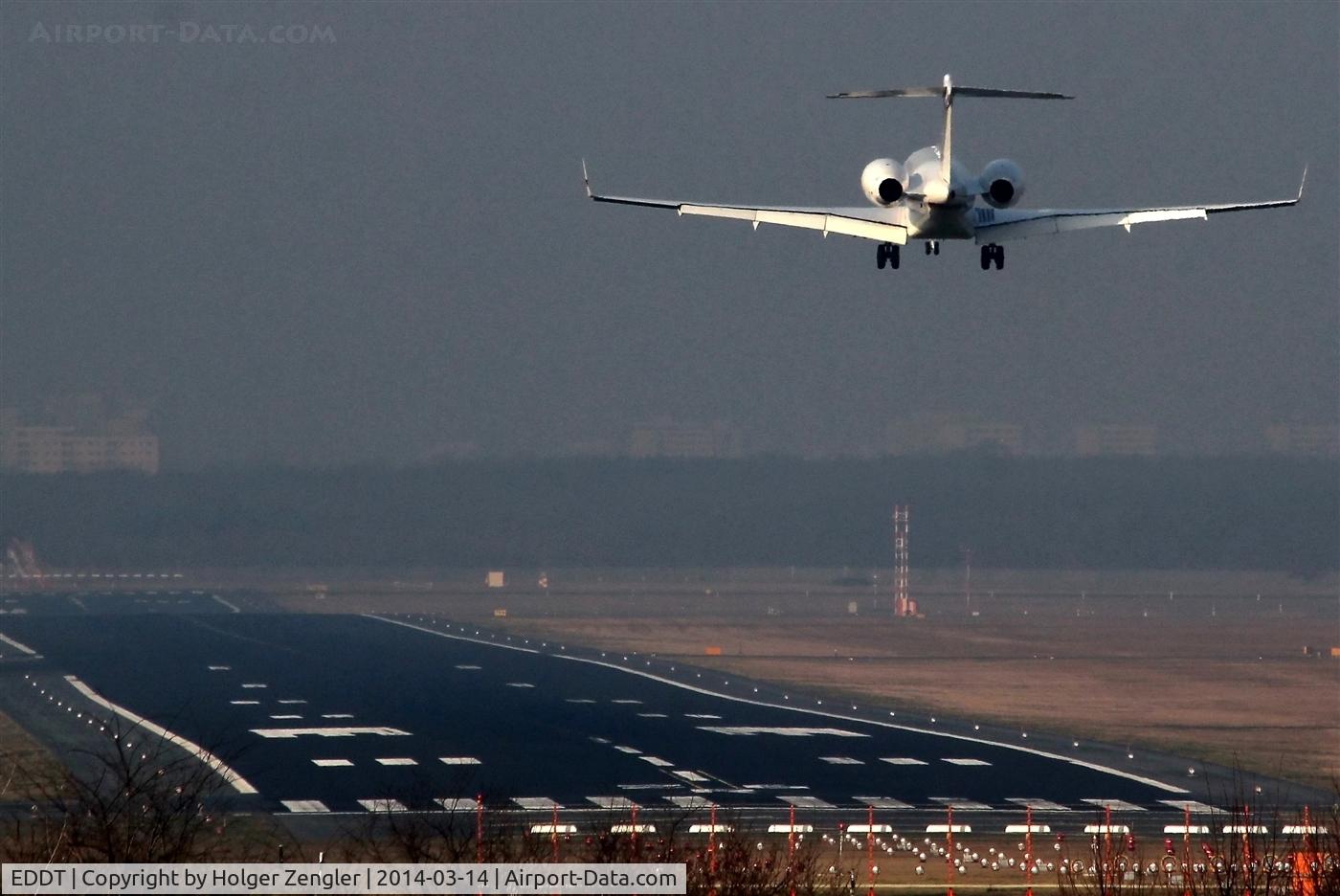 Tegel International Airport (closing in 2011), Berlin Germany (EDDT) - Very final for rwy 26L...