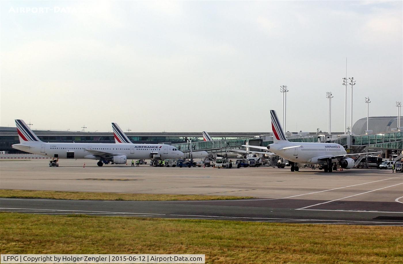 Paris Charles de Gaulle Airport (Roissy Airport), Paris France (LFPG) - At terminal 2...