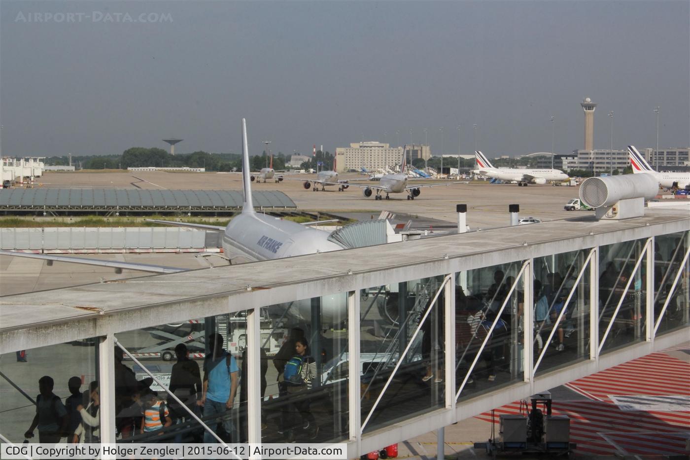 Paris Charles de Gaulle Airport (Roissy Airport), Paris France (CDG) - At terminal 2...