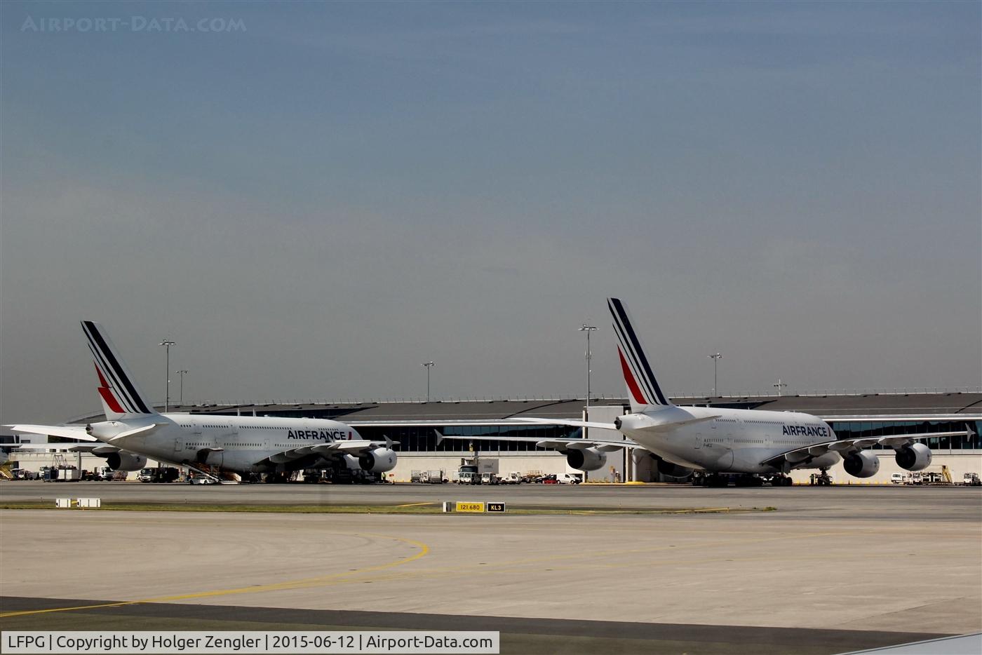 Paris Charles de Gaulle Airport (Roissy Airport), Paris France (LFPG) - Two of AF´s big babies....