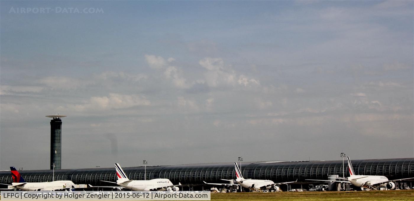 Paris Charles de Gaulle Airport (Roissy Airport), Paris France (LFPG) - Very last view on a apon....