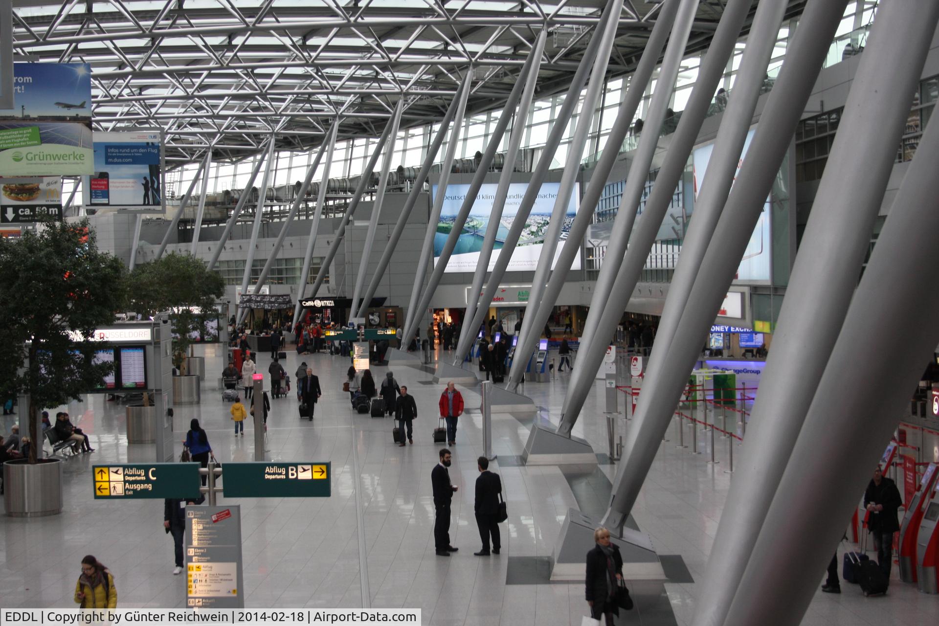 Düsseldorf International Airport, Düsseldorf Germany (EDDL) - Terminal B/C Departure Hall 