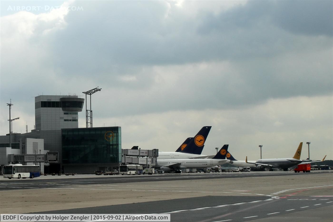 Frankfurt International Airport, Frankfurt am Main Germany (EDDF) - Here we are in Lufthansa´s world....