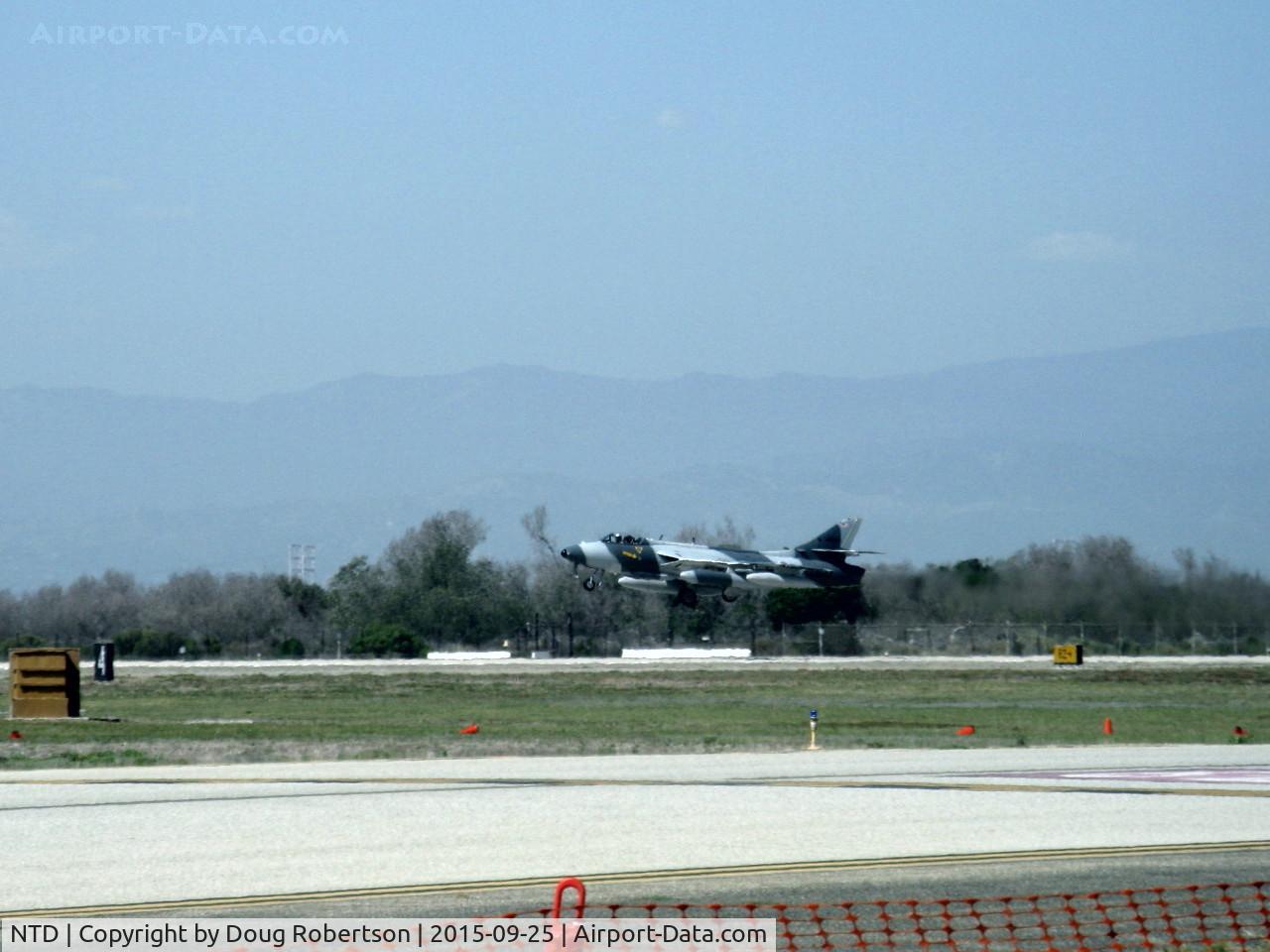 Point Mugu Nas (naval Base Ventura Co) Airport (NTD) - Hawker Siddeley HUNTER Mk.58 aggressor aircraft of Airborne Tactical Advantage Corp making high speed low pass down & dirty over NTD's duty runway. (Not N326AX)