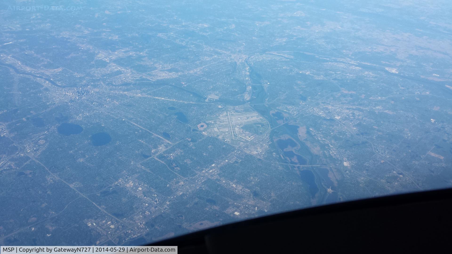 Minneapolis-st Paul Intl/wold-chamberlain Airport (MSP) - Taken from UAL 757 N596UA en route to KJFK. FL390.