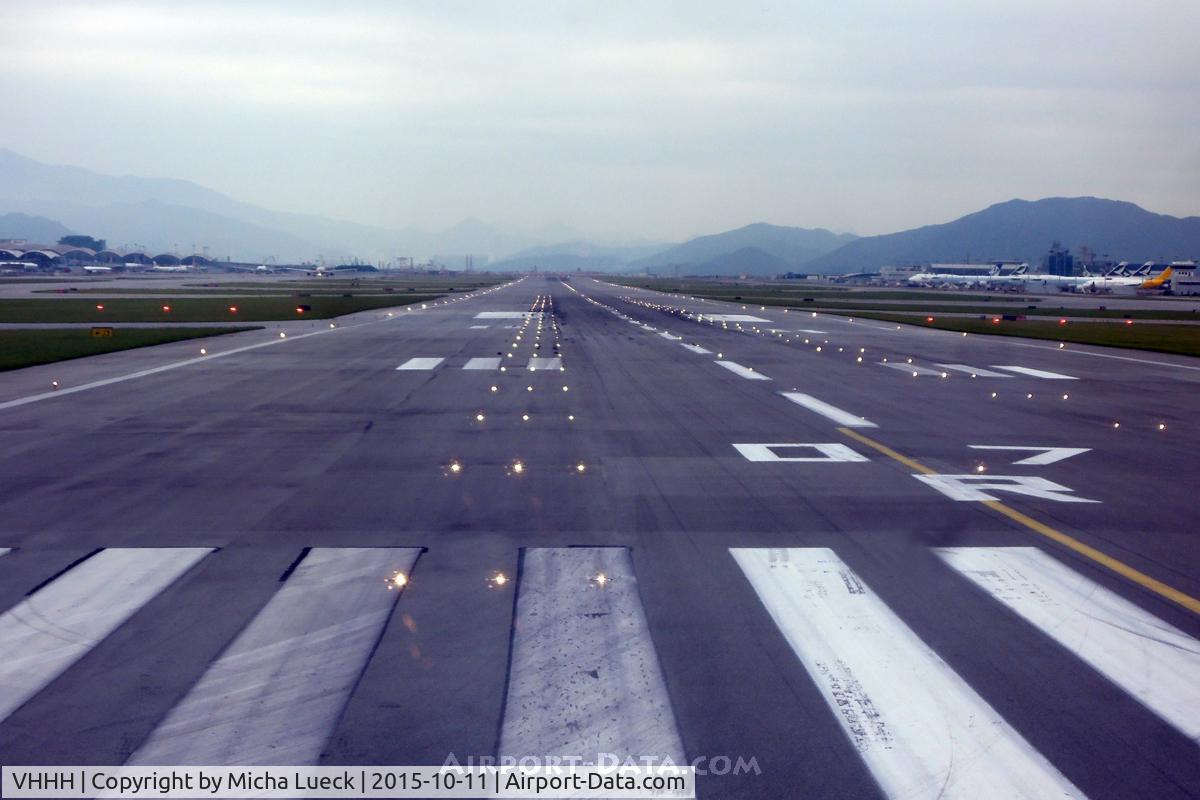Hong Kong International Airport, Hong Kong Hong Kong (VHHH) - Runway 07R