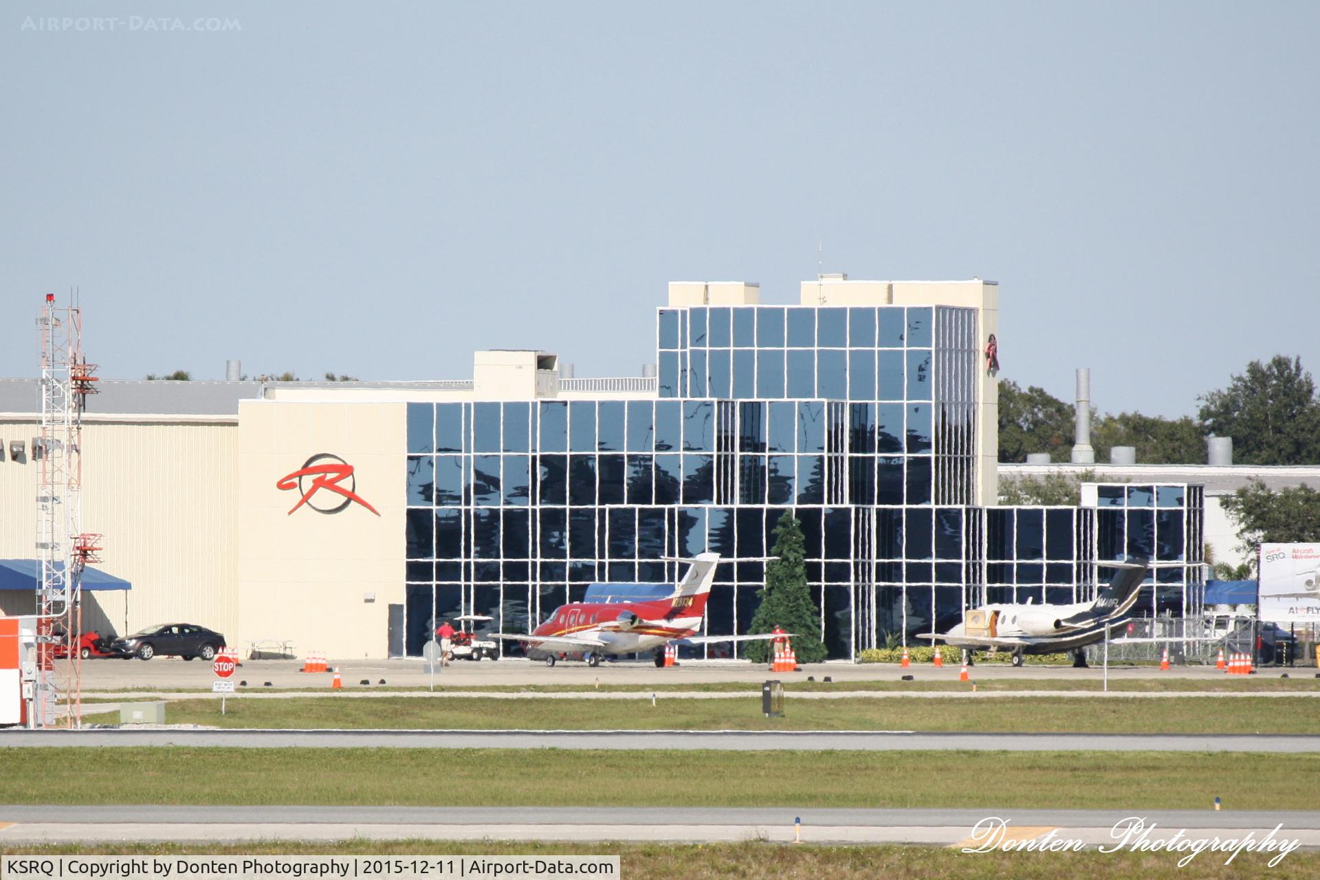 Sarasota/bradenton International Airport (SRQ) - Rectrix South at Sarasota-Bradenton International Airport
