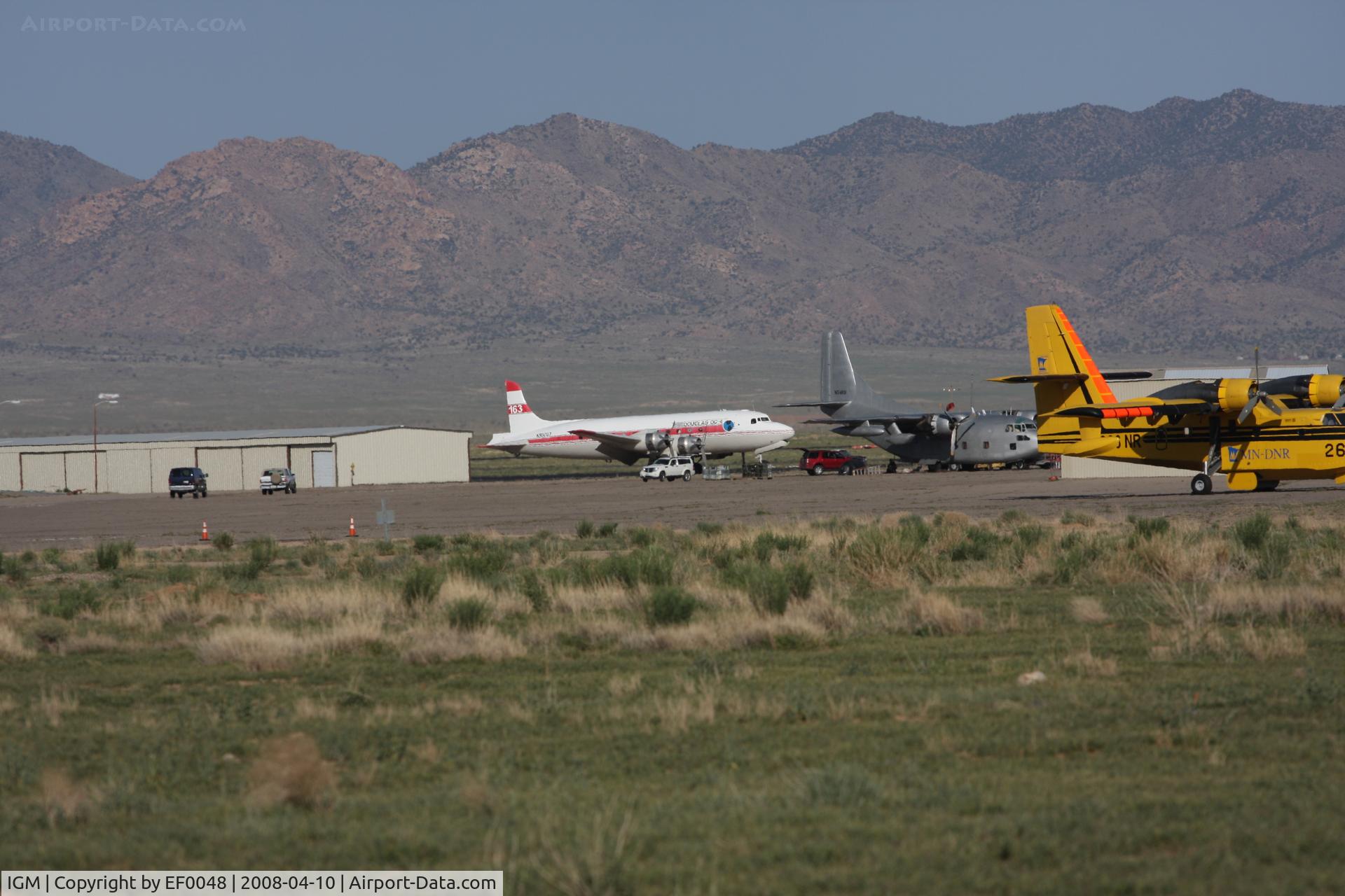 Kingman Airport (IGM) - love this place