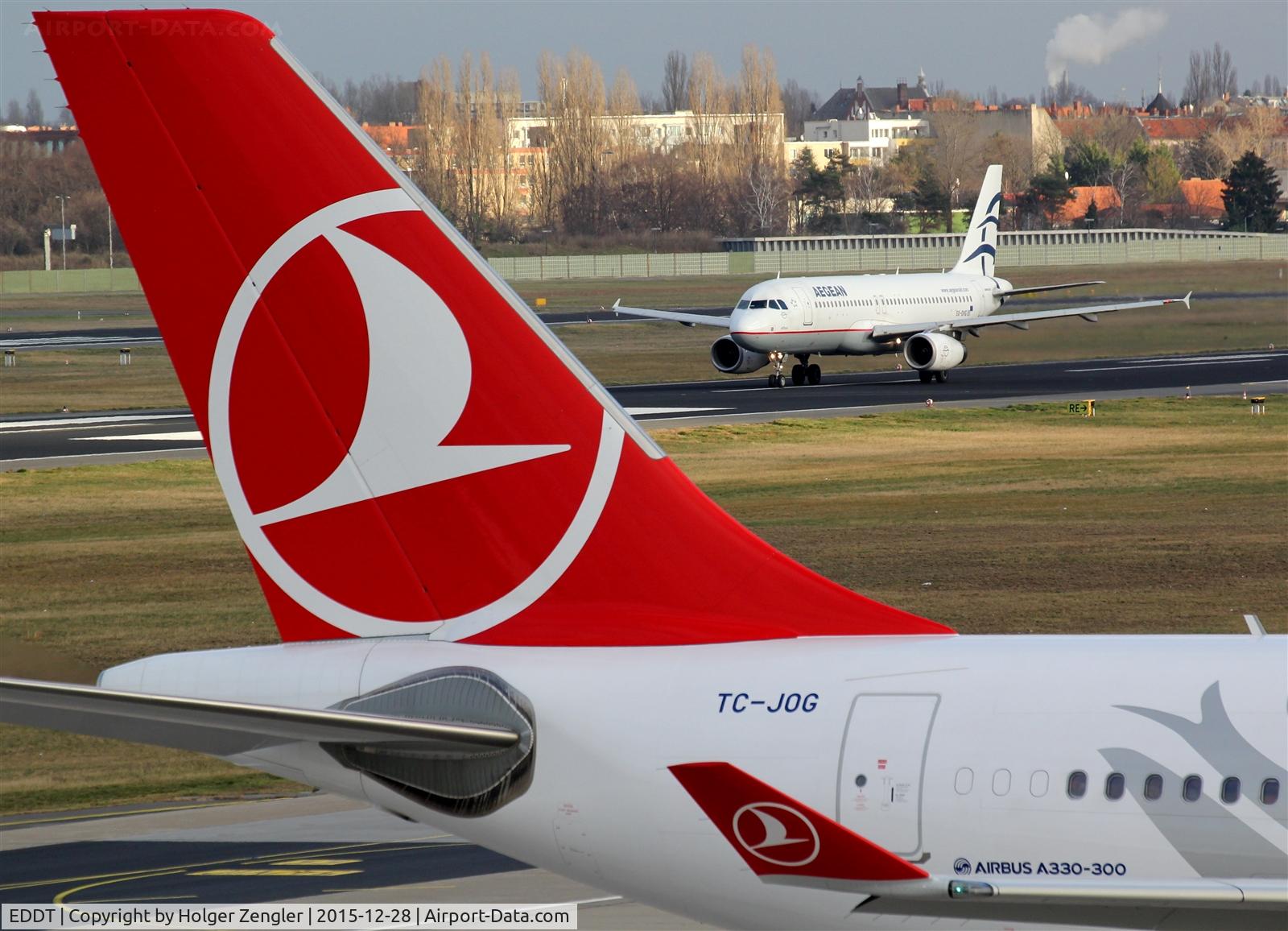 Tegel International Airport (closing in 2011), Berlin Germany (EDDT) - Staying and leaving.....