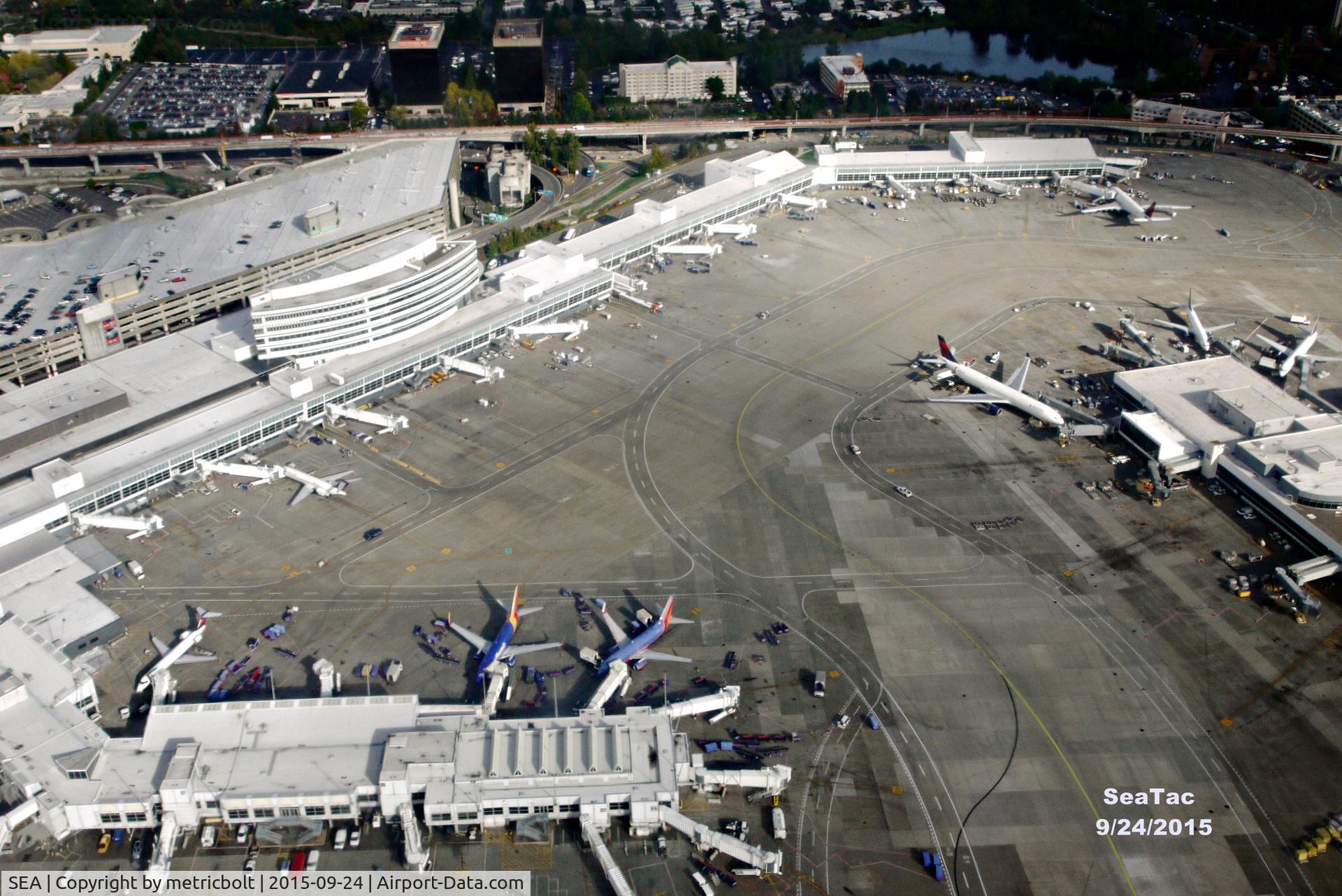 Seattle-tacoma International Airport (SEA) - Taken from DHC-8