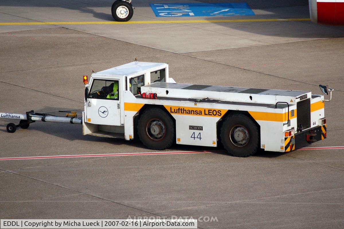 Düsseldorf International Airport, Düsseldorf Germany (EDDL) - At Düsseldorf