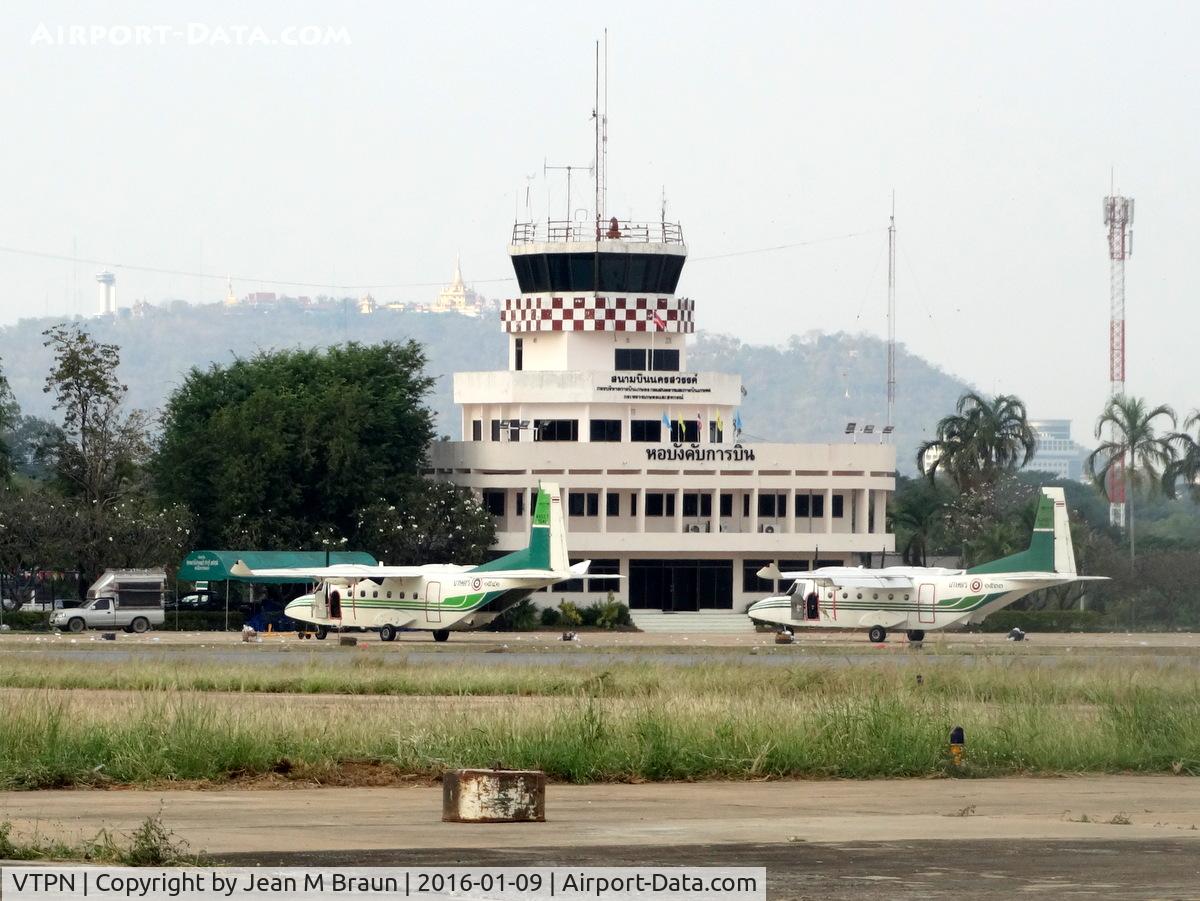 VTPN Airport - Nakhon Sawan Airport is the main hub for KASET / Ministy of Agriculture aviation. VTPN also serves for Army basic helicopter training.