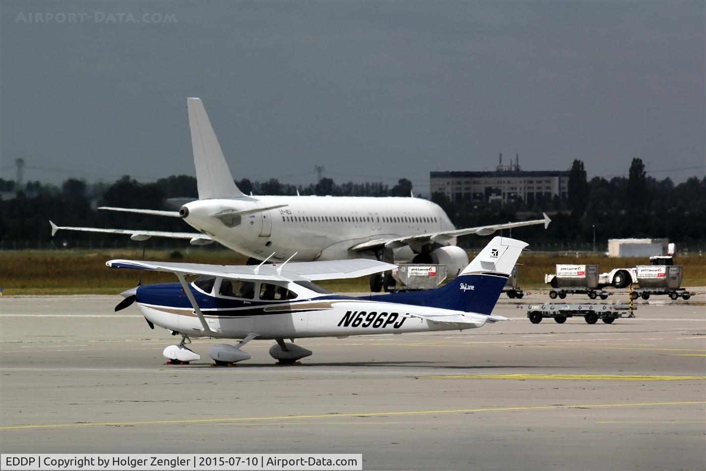 Leipzig/Halle Airport, Leipzig/Halle Germany (EDDP) - Crowded apron 1 east....