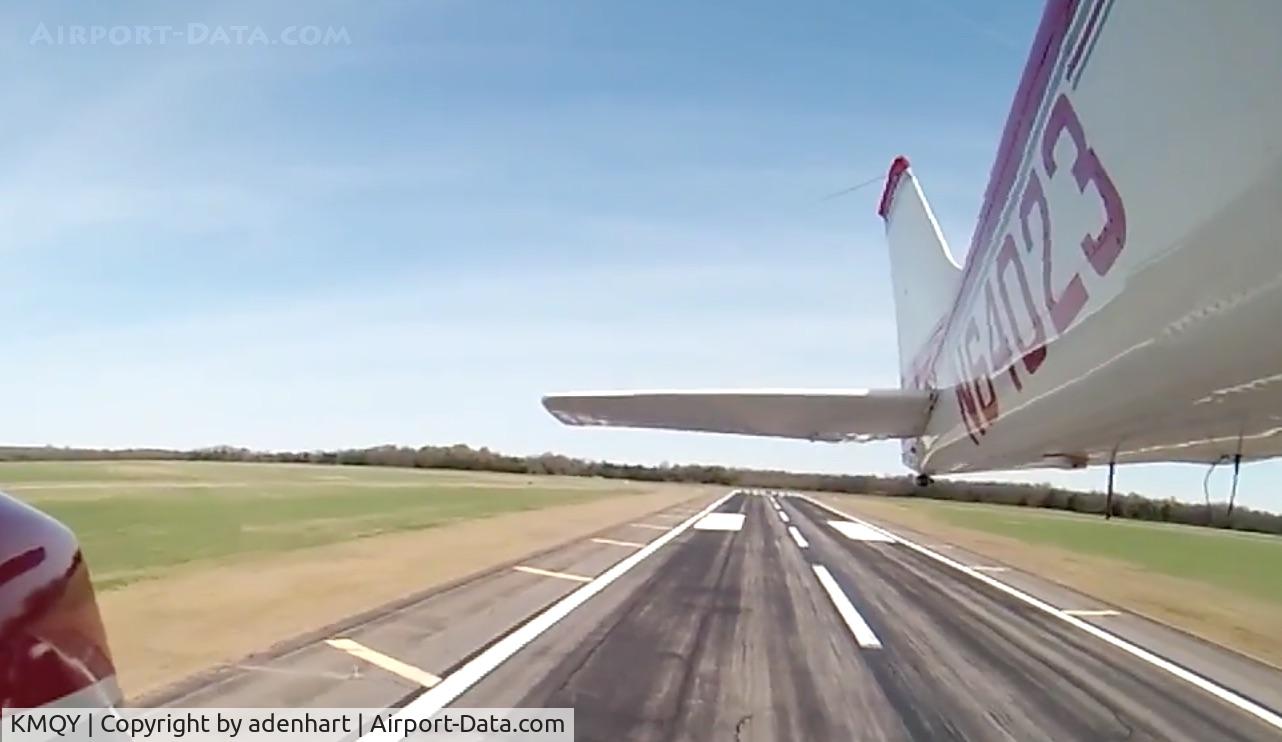 Smyrna Airport (MQY) - N64023 taking off from KMQY