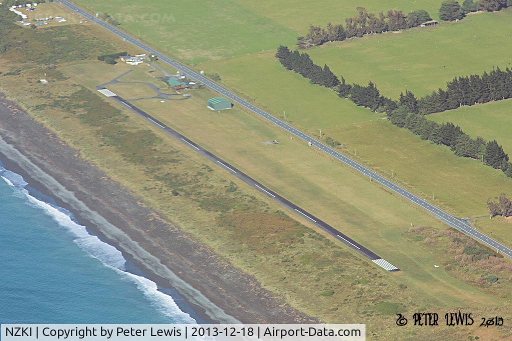 Kaikoura Aerodrome Airport, Kaikoura New Zealand (NZKI) - Joining non-traffic for KI