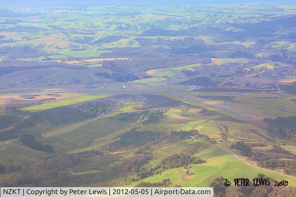 Kaitaia Airport, Kaitaia New Zealand (NZKT) - Departing south from KT