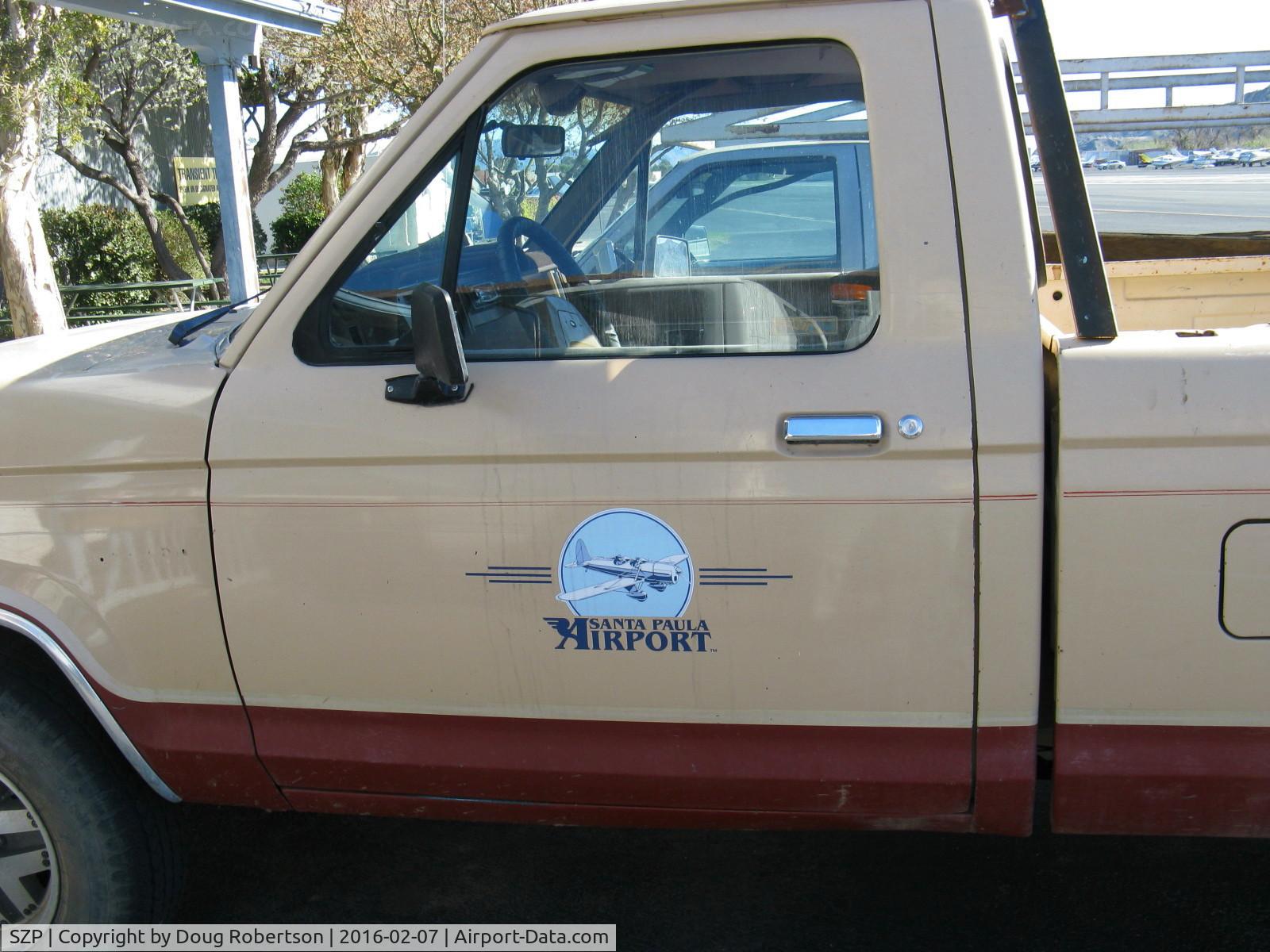 Santa Paula Airport (SZP) - Santa Paula Airport Utility truck