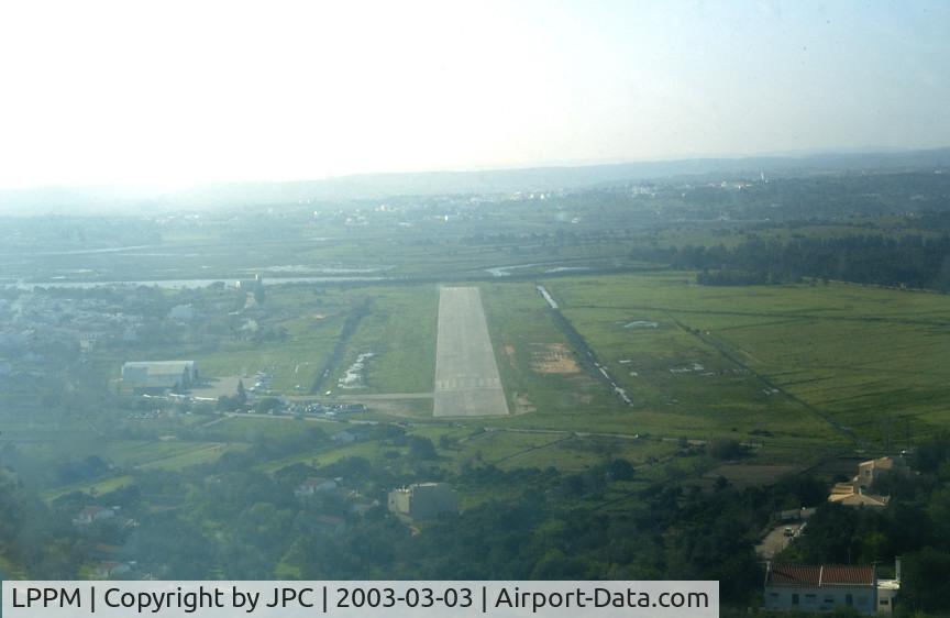 Portimão Airport, Portimão Portugal (LPPM) - Steep approach, not for the faint hearted....