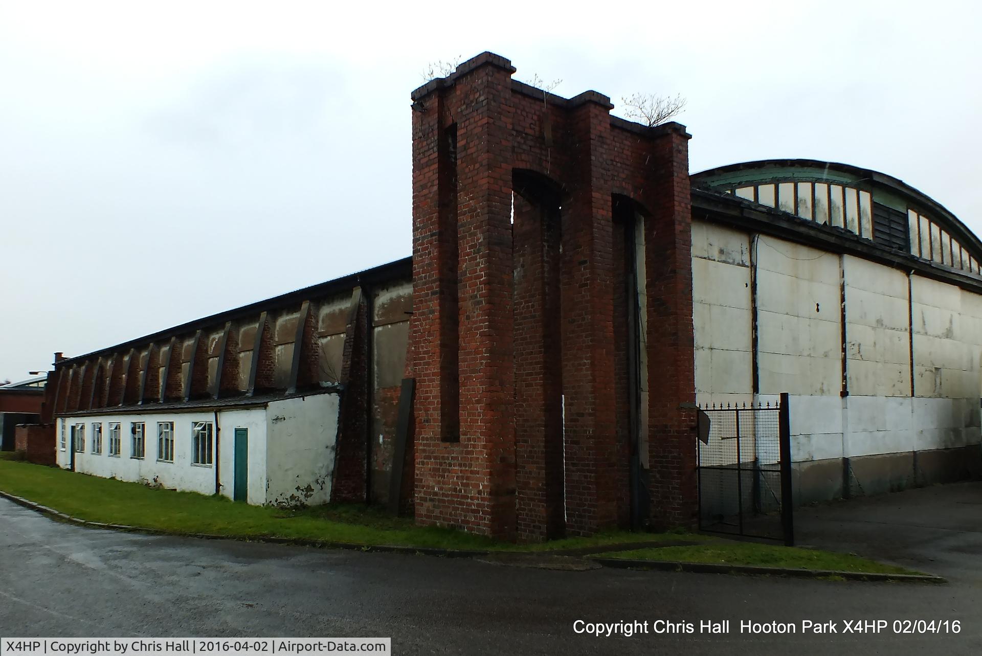 X4HP Airport - Belfast Truss hangar, Hooton Park