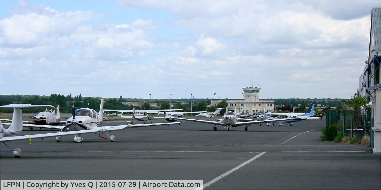 Toussus-le-Noble Airport, Toussus-le-Noble France (LFPN) - Parking area, Toussus-Le-Noble airport (LFPN-TNF)