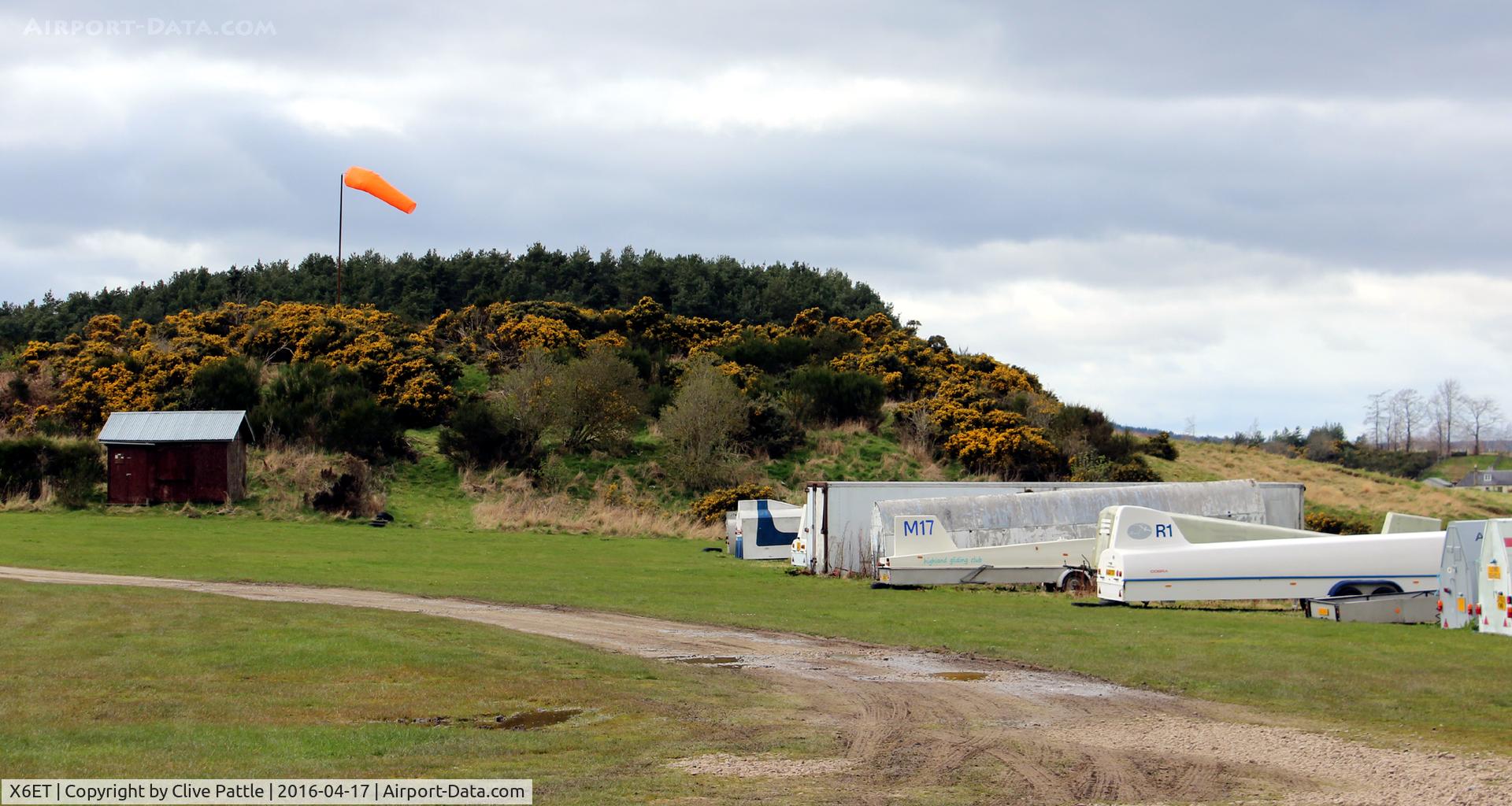 X6ET Airport - Easterton Gliding field, Elgin, Moray - general view trailered glider store