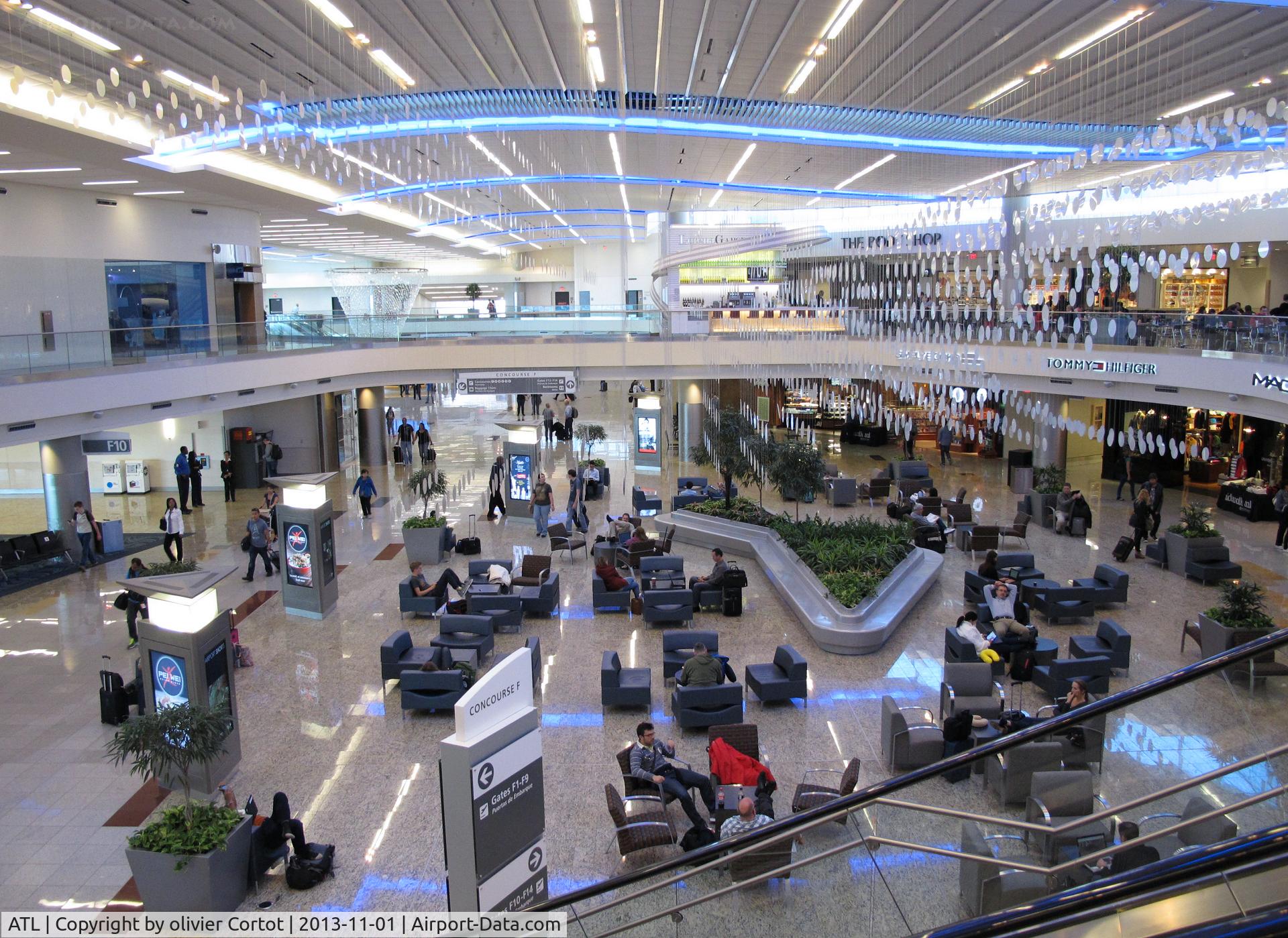 Hartsfield - Jackson Atlanta International Airport (ATL) - modern and clean