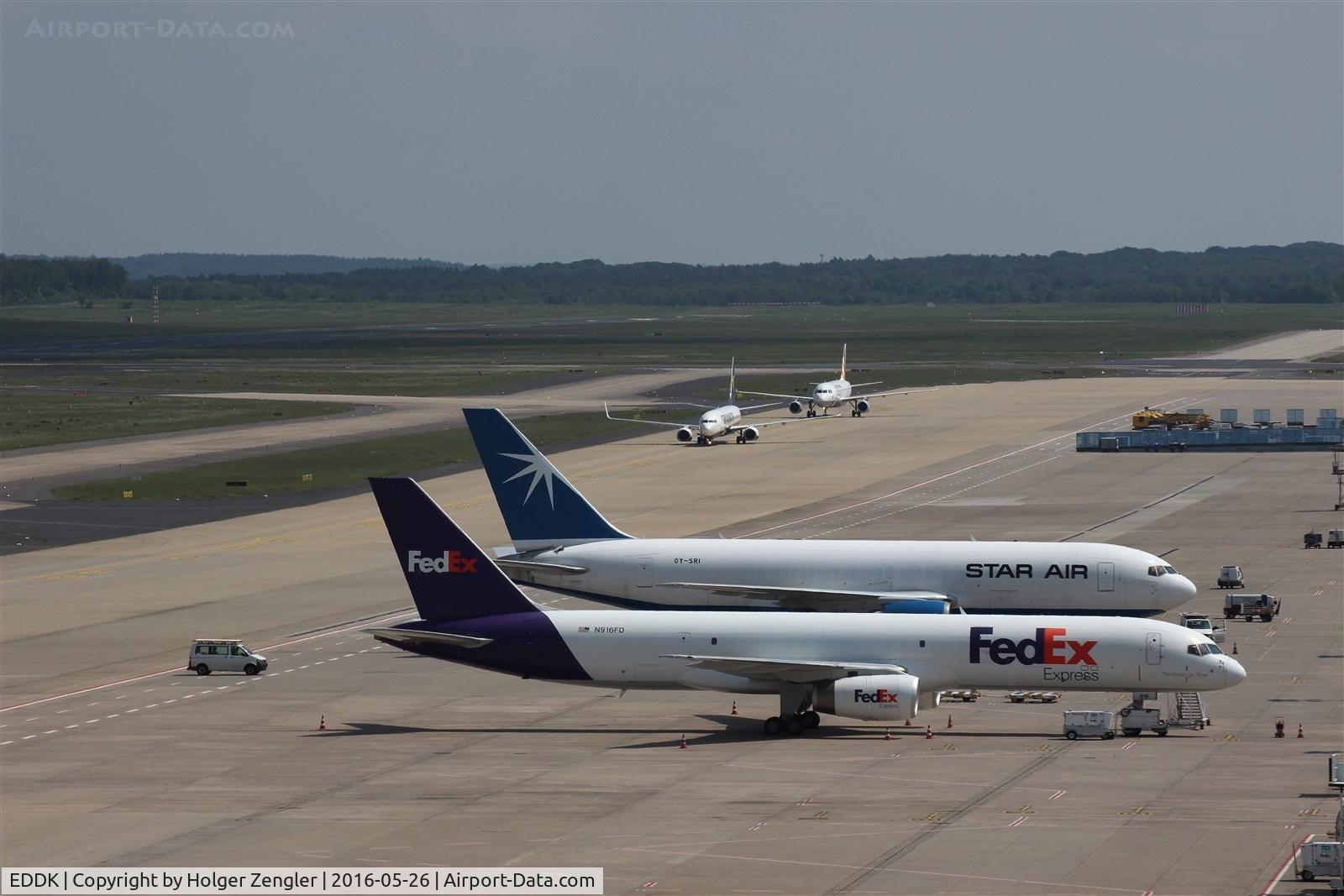 Cologne Bonn Airport, Cologne/Bonn Germany (EDDK) - Southern view from visitor´s terrace....
