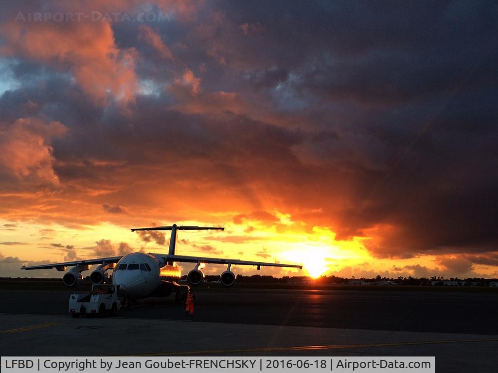 Bordeaux Airport, Merignac Airport France (LFBD) - Cityjet for Eurofoot 2016 Eire/Belgium football match