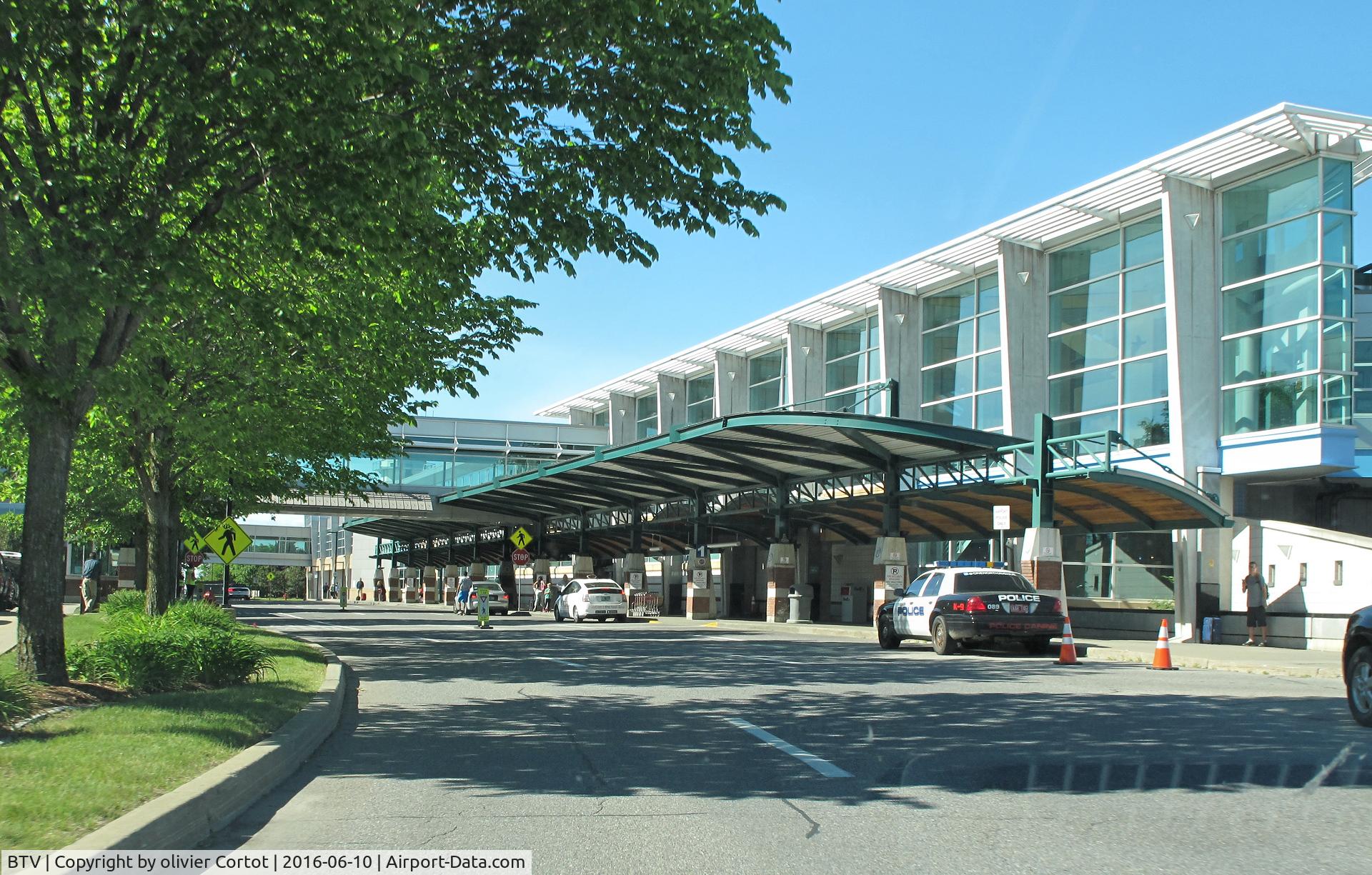 Burlington International Airport (BTV) - the airport terminal