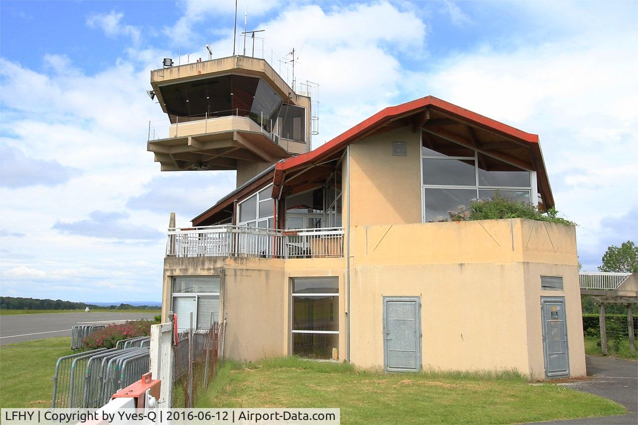 Montbeugny Airport, Moulins France (LFHY) - Control tower, Moulins - Montbeugny airport (LFHY-XMU)