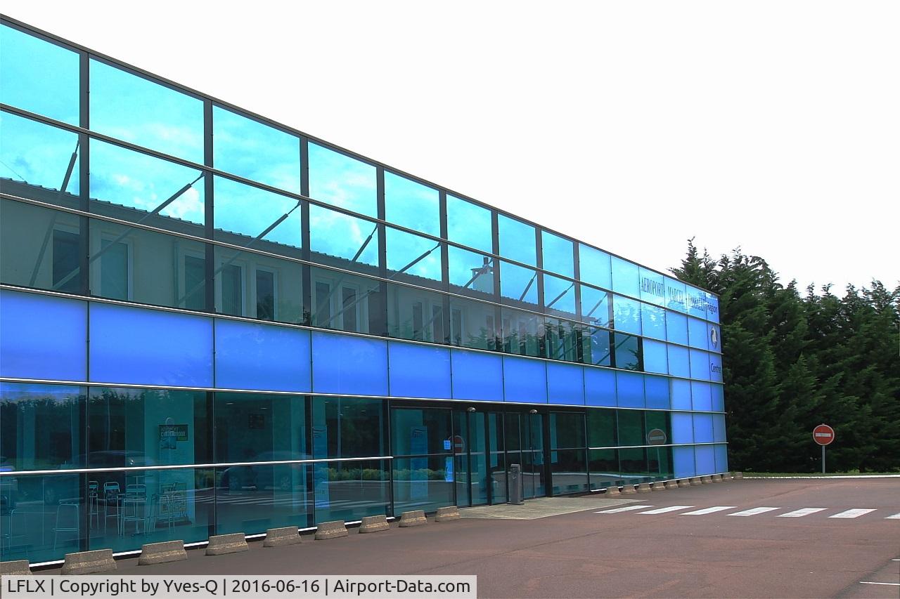 Châteauroux-Déols Airport, Châteauroux, Déols France (LFLX) - Châteauroux-Centre 