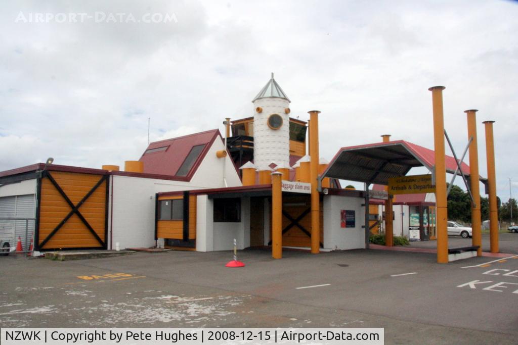Whakatane Aerodrome Airport, Whakatane New Zealand (NZWK) - Toytown! Whakatane, NZ