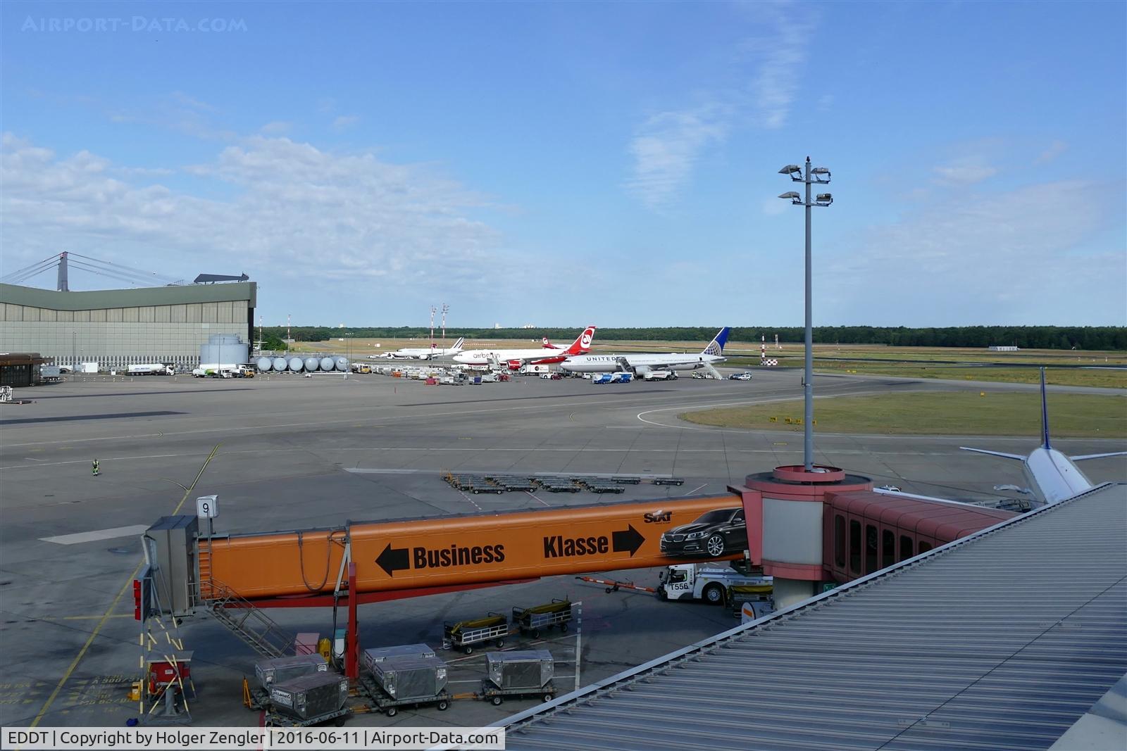 Tegel International Airport (closing in 2011), Berlin Germany (EDDT) - TXL waving good bye tour no.4 since 2011