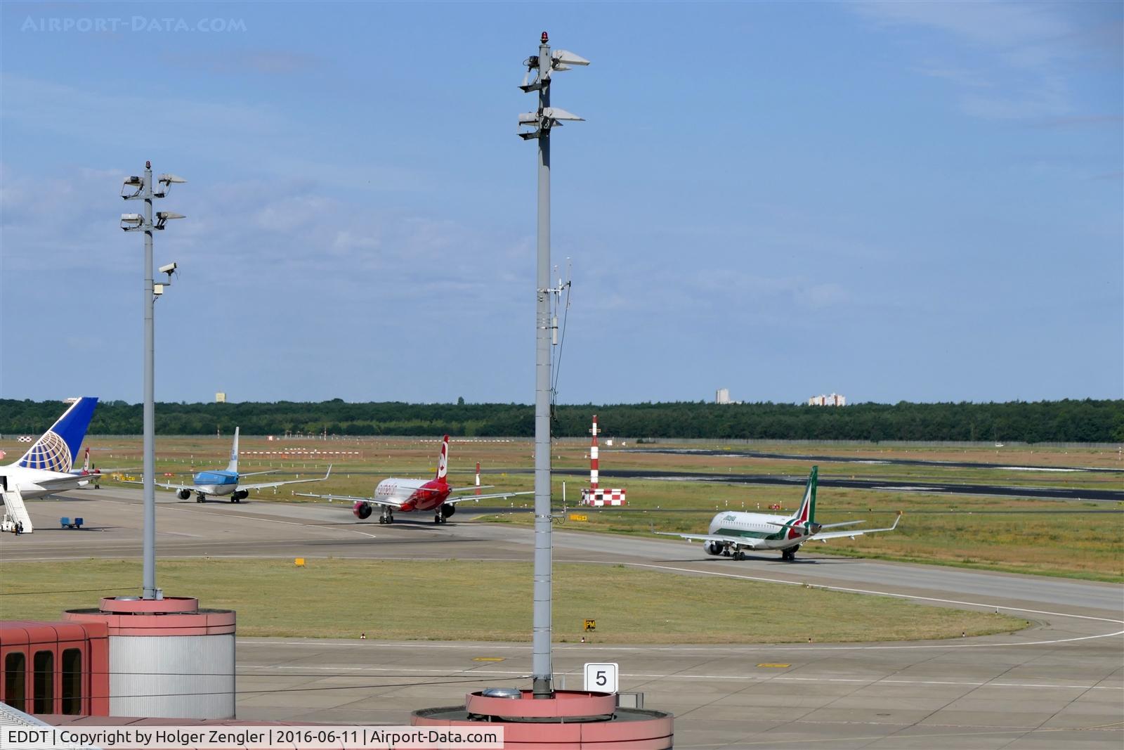 Tegel International Airport (closing in 2011), Berlin Germany (EDDT) - TXL waving good bye tour no.4 since 2011
