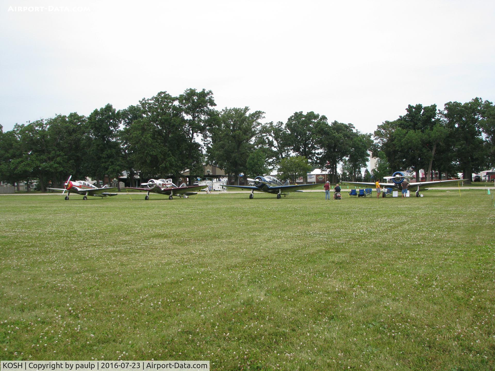 Wittman Regional Airport (OSH) - AirVenture 2016.