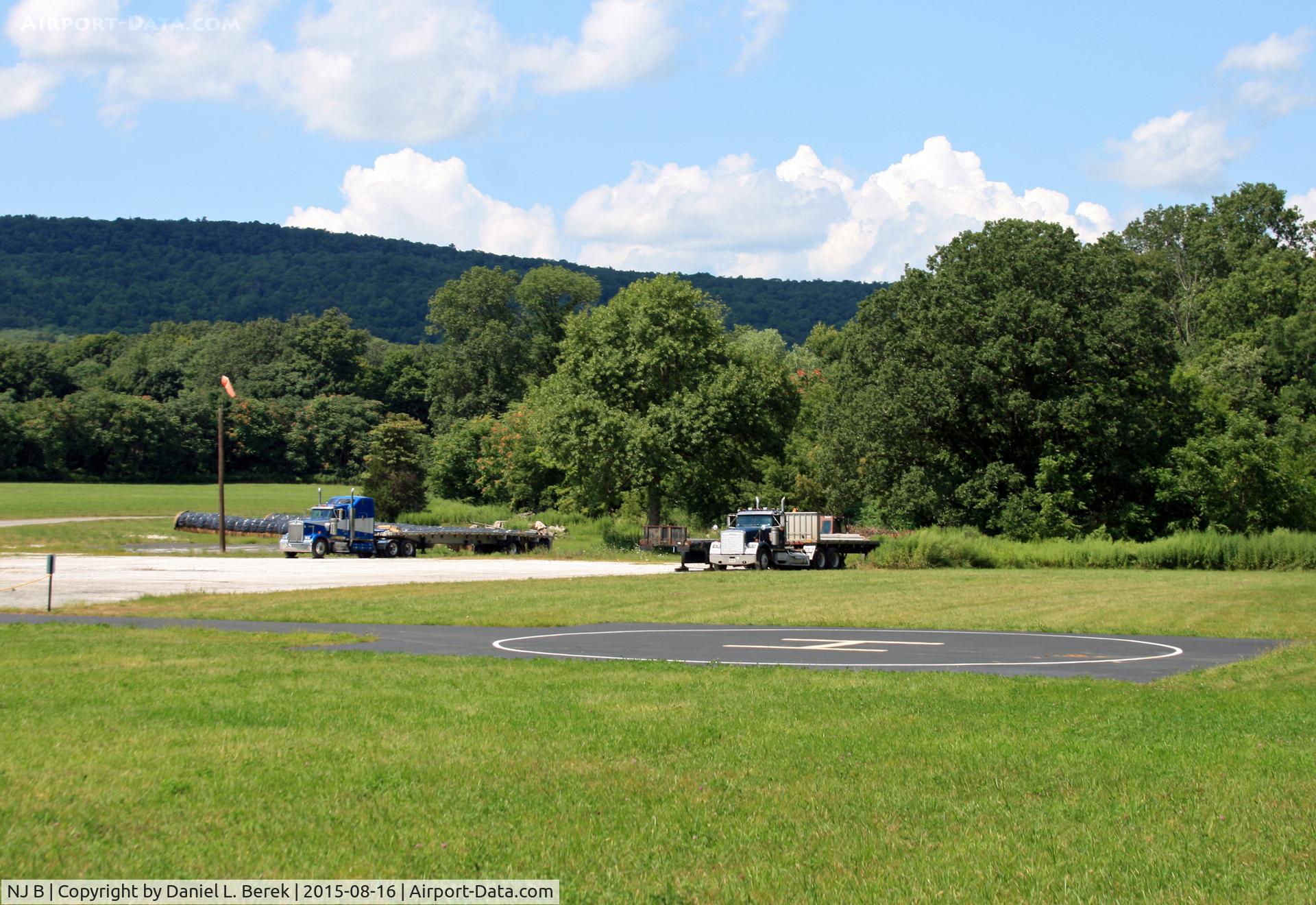 NJ B Airport - This small heliport is adjacent to the Beemerville, NJ, Fire Department, across the road from Space Farms, a major tourist attraction in Sussex County, New Jersey.